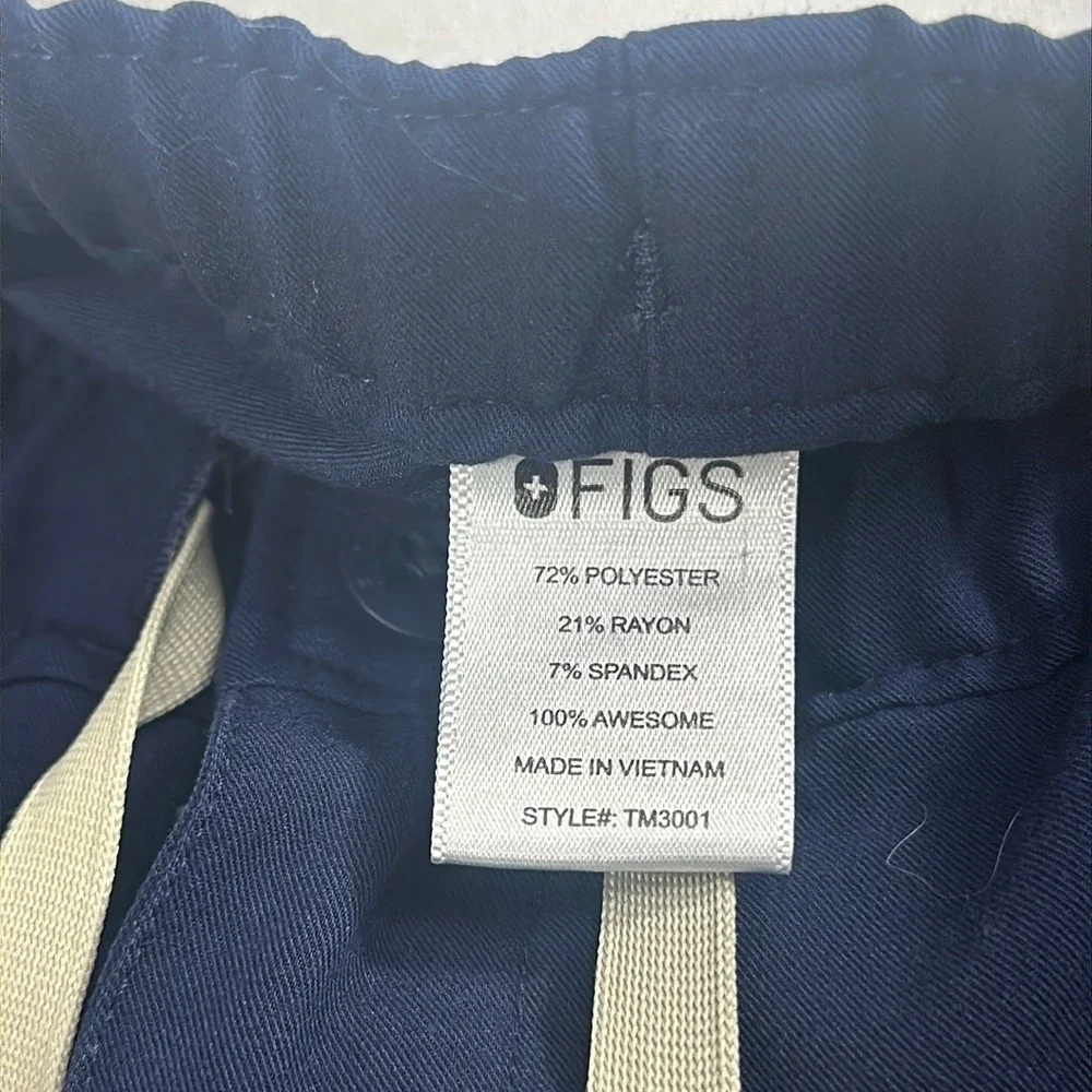 Figs cario navy